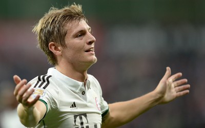 百博体育精华-三分到手